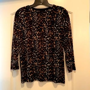 🧡 Talbots animal print sweater